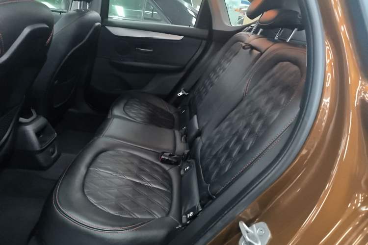 Used BMW 2 Series Active Tourer 2016 218i Fashion Model Interior 4