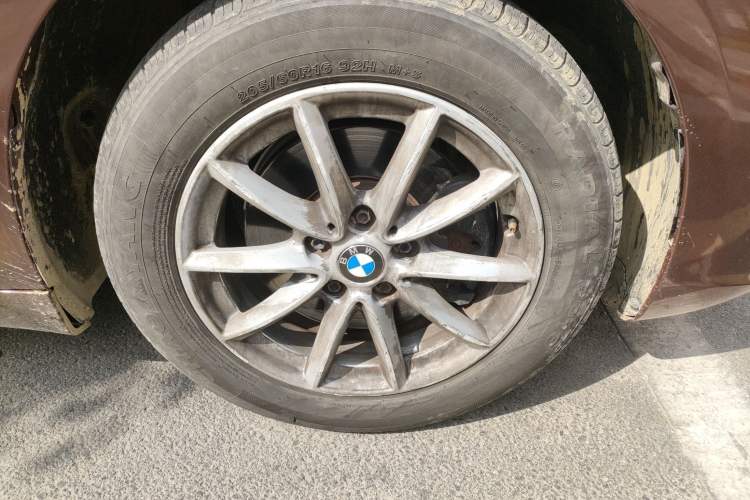 Used BMW 2 Series Active Tourer 2016 218i Fashion Model Right Front Wheel Hub