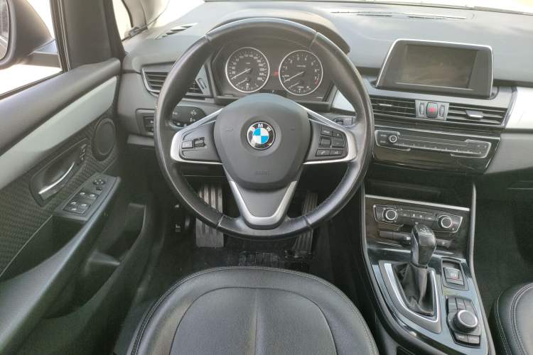 Used BMW 2 Series Active Tourer 2016 218i Fashion Model Steering Wheel