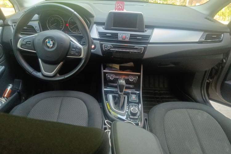 Used BMW 2 Series Active Tourer 2016 218i Leading Model Center Console
