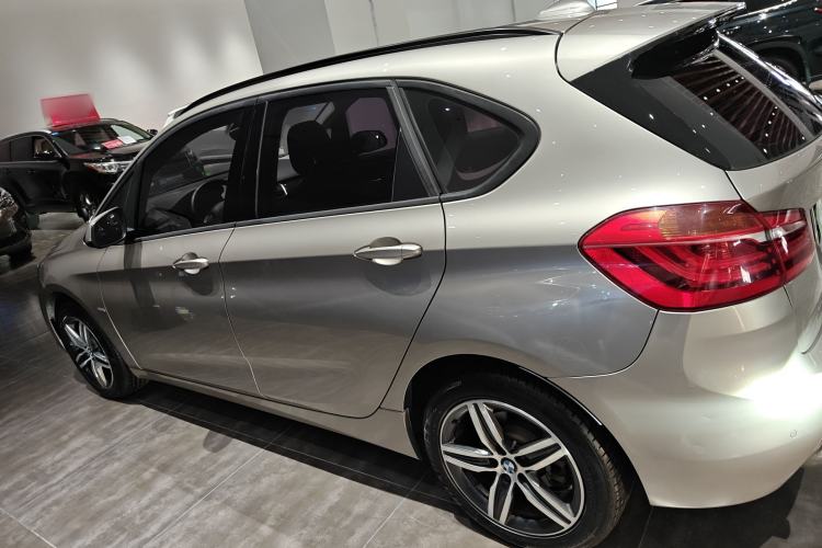 Used BMW 2 Series Active Tourer 2016 218i Sports Design Package Exterior 3