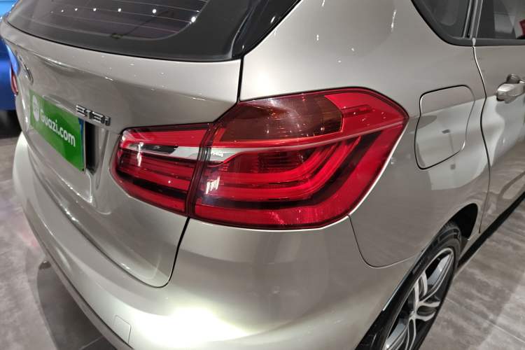 Used BMW 2 Series Active Tourer 2016 218i Sports Design Package Exterior 6