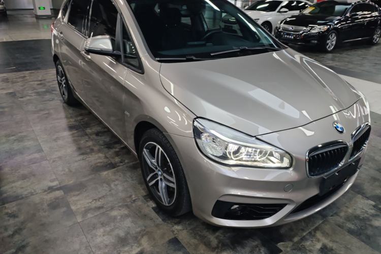 Used BMW 2 Series Active Tourer 2016 218i Sports Design Package Front Right 45 Deg