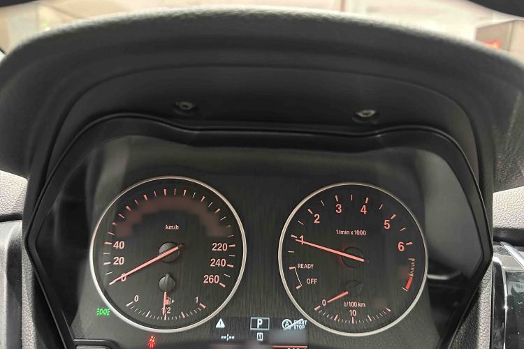 Used BMW 2 Series Active Tourer 2016 218i Sports Design Package Interior 7
