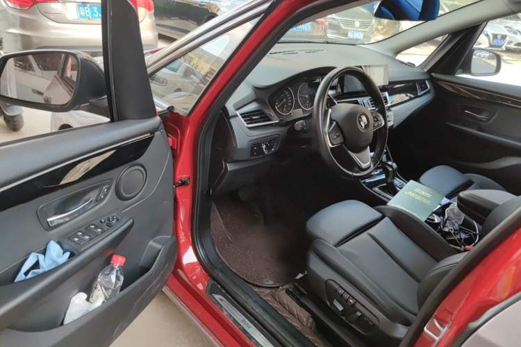 Used BMW 2 Series Active Tourer 2016 218i Sports Design Package Driver Seat