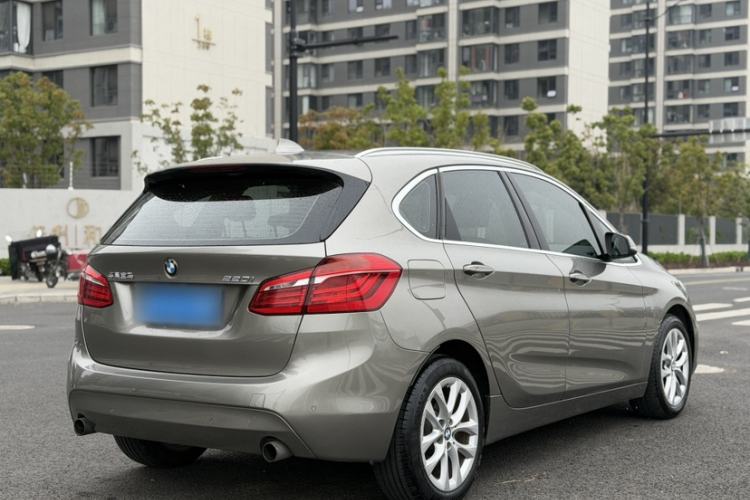 Used BMW 2 Series Active Tourer 2016 220i Luxury Edition Exterior 3