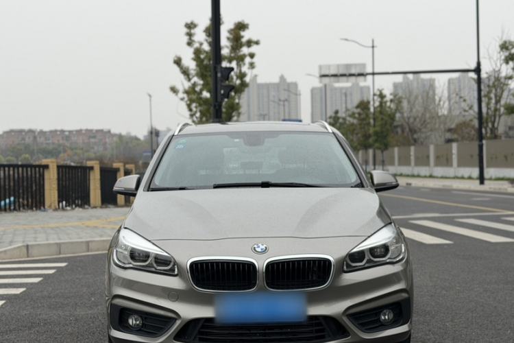 Used BMW 2 Series Active Tourer 2016 220i Luxury Edition Exterior 7