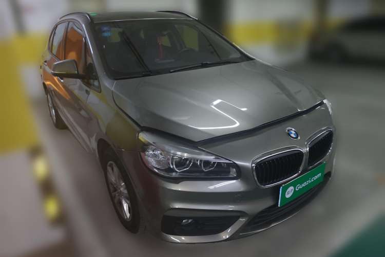 Used BMW 2 Series Active Tourer 2016 218i Leading Model Front Right 45 Deg