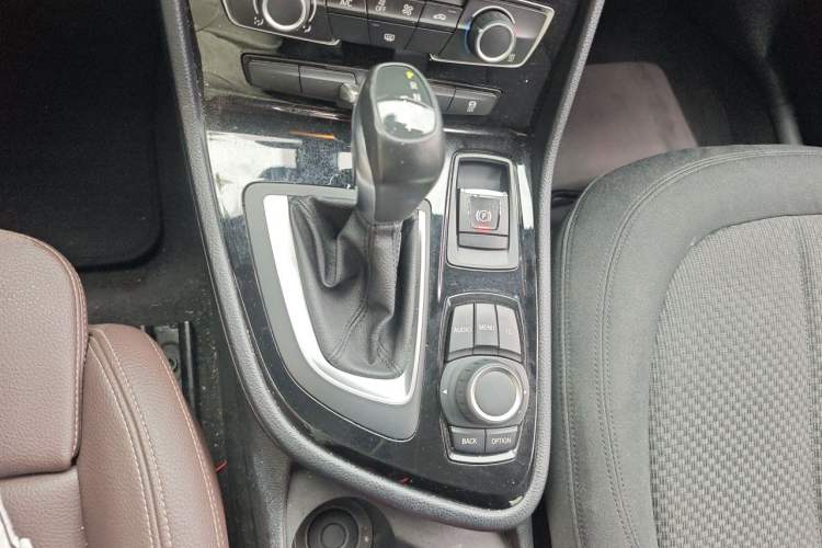 Used BMW 2 Series Active Tourer 2016 218i Fashion Model Gear Lever