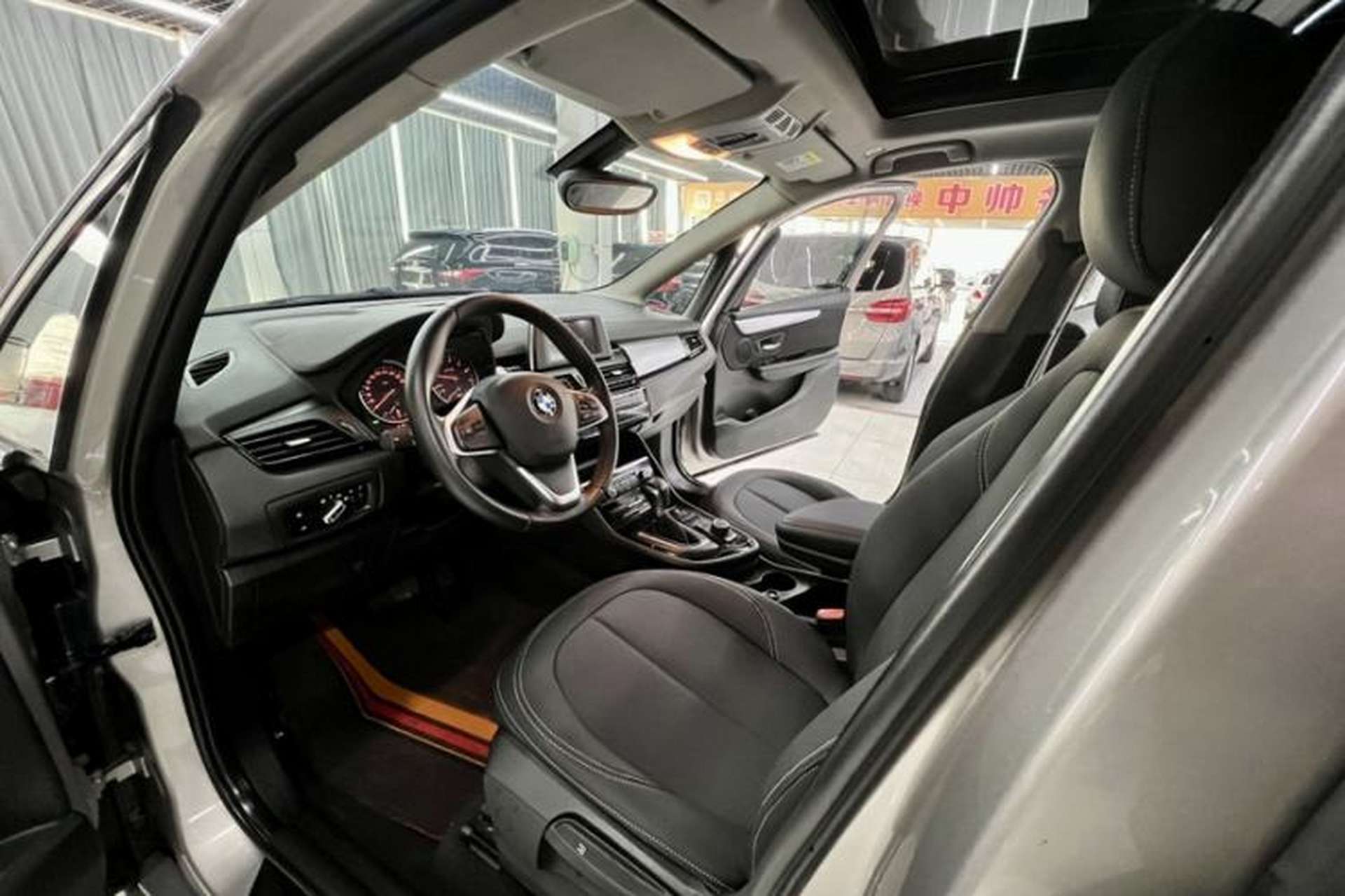 Used BMW 2 Series Active Tourer 2016 218i Fashion Model Interior 4