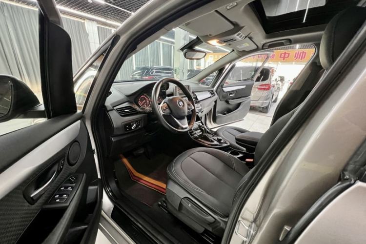 Used BMW 2 Series Active Tourer 2016 218i Fashion Model Interior 5