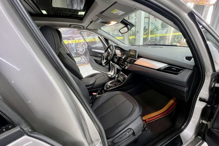 Used BMW 2 Series Active Tourer 2016 218i Fashion Model Interior 8