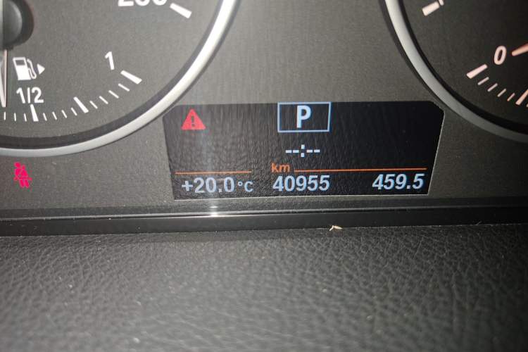 Used BMW 2 Series Active Tourer 2016 218i Leading Model Odometer Close Up