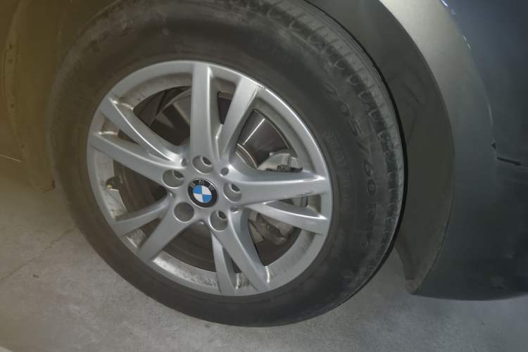 Used BMW 2 Series Active Tourer 2016 218i Leading Model Right Front Wheel Hub