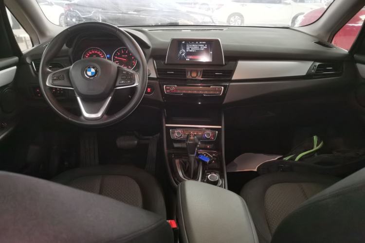 Used BMW 2 Series Active Tourer 2016 218i Fashion Model Center Console