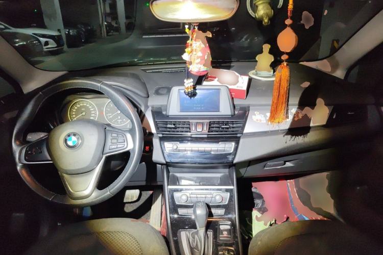 Used BMW 2 Series Active Tourer 2016 218i Fashion Model Center Console