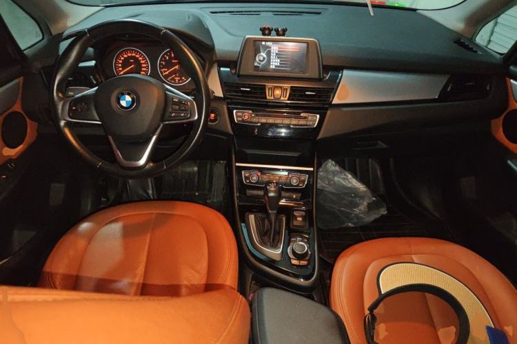 Used BMW 2 Series Active Tourer 2016 218i Leading Model Center Console