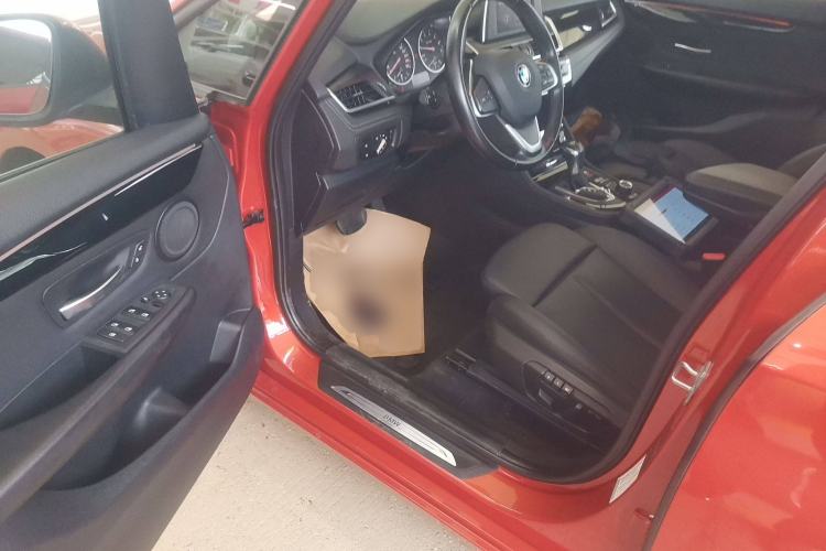 Used BMW 2 Series Active Tourer 2016 218i Sports Design Package Driver Seat