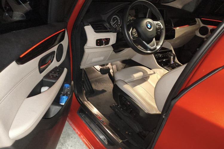 Used BMW 2 Series Active Tourer 2016 220i Luxury Design Package Driver Seat
