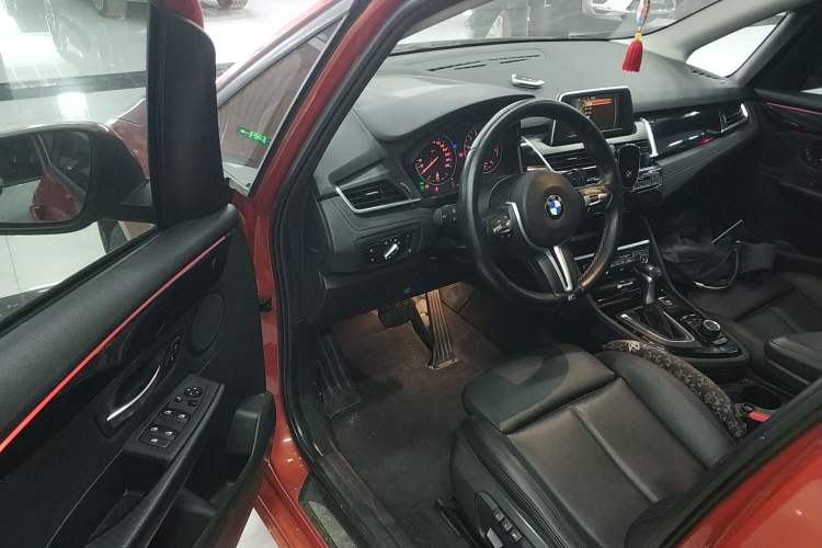 Used BMW 2 Series Active Tourer 2016 218i Sports Design Package Driver Seat