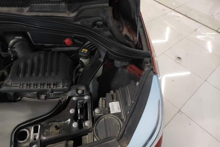 Used BMW 2 Series Active Tourer 2016 218i Leading Model Engine Bay Left