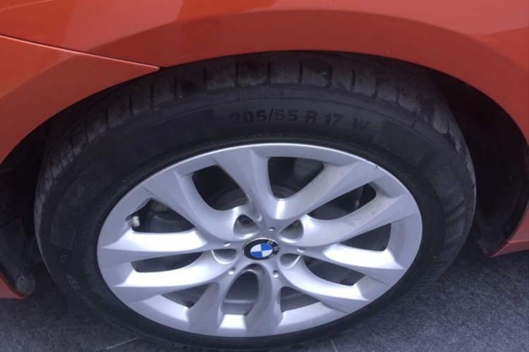 Used BMW 2 Series Active Tourer 2016 220i Luxury Edition Exterior 3