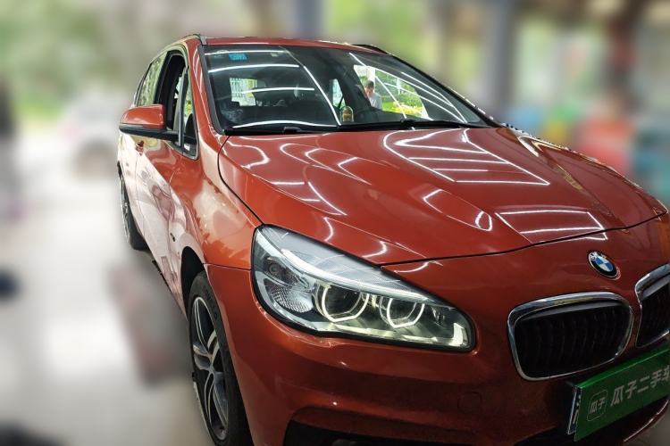 Used BMW 2 Series Active Tourer 2016 218i Sports Design Package Front Right 45 Deg