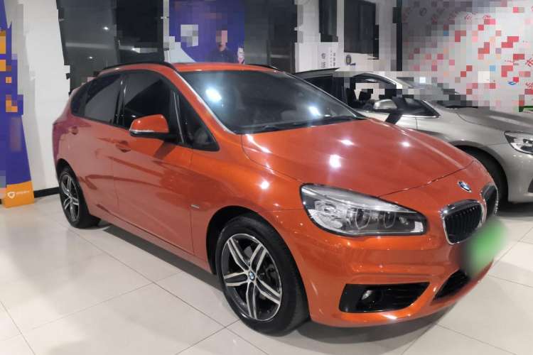 Used BMW 2 Series Active Tourer 2016 218i Sports Design Package Front Right 45 Deg