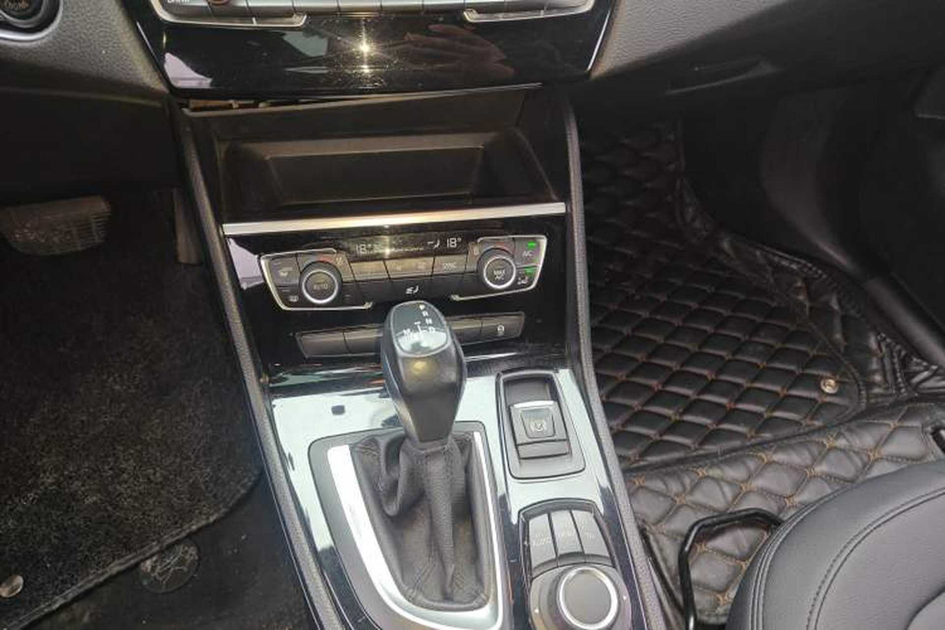 Used BMW 2 Series Active Tourer 2016 218i Leading Model Gear Lever