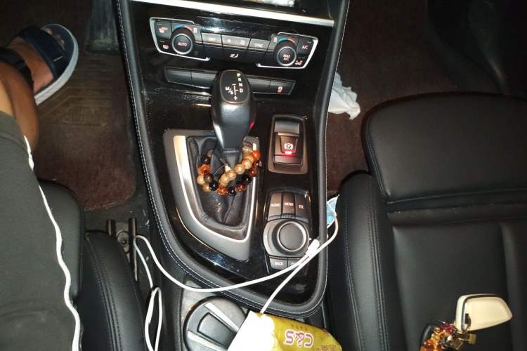 Used BMW 2 Series Active Tourer 2016 218i Sports Design Package Gear Lever