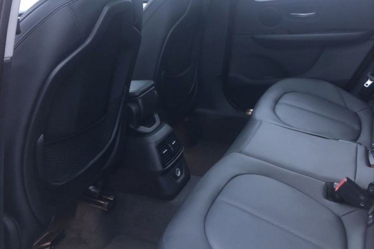 Used BMW 2 Series Active Tourer 2016 220i Luxury Edition Interior 11