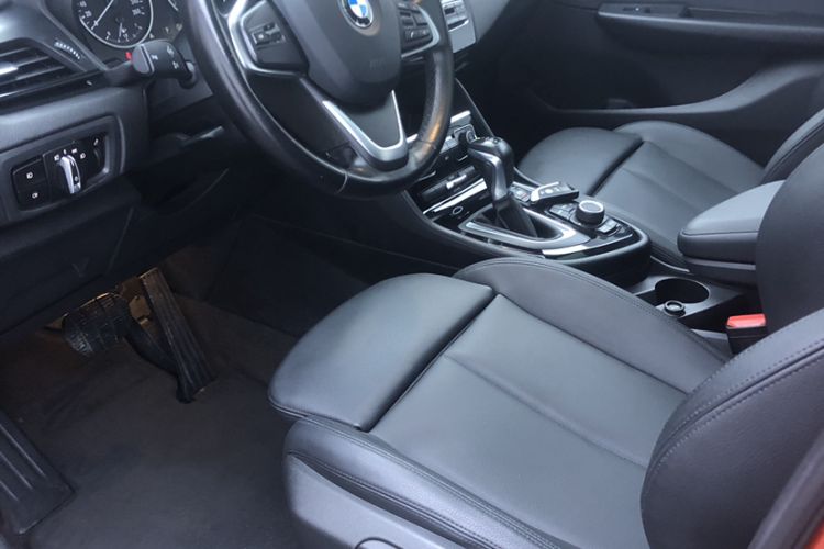 Used BMW 2 Series Active Tourer 2016 220i Luxury Edition Interior 3