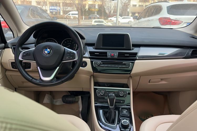 Used BMW 2 Series Active Tourer 2016 218i Leading Model Interior 3