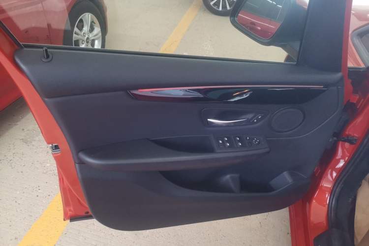 Used BMW 2 Series Active Tourer 2016 218i Sports Design Package Left Front Door Interior