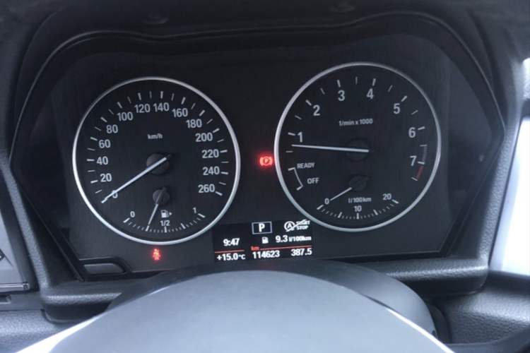 Used BMW 2 Series Active Tourer 2016 220i Luxury Edition Odometer Close Up