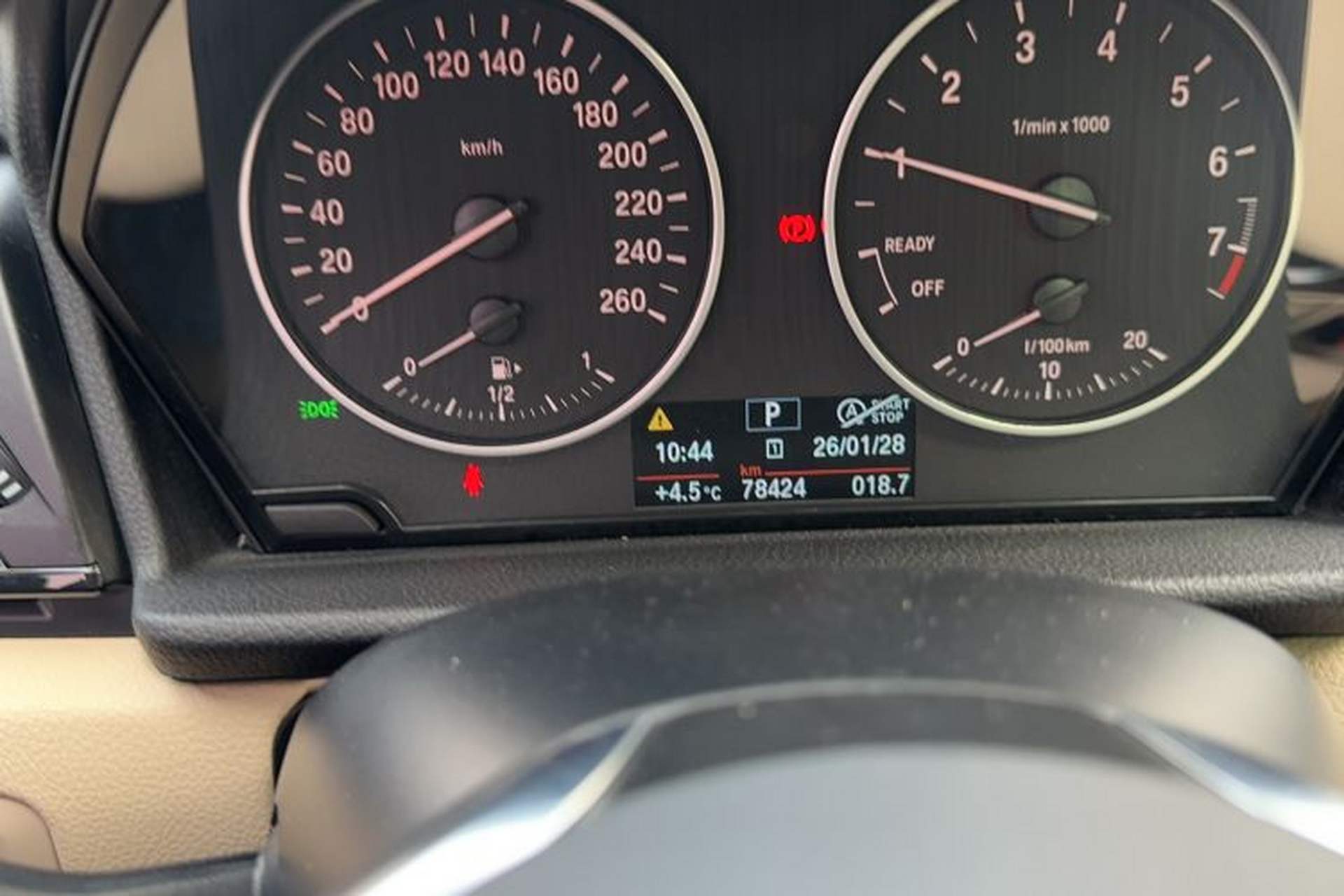 Used BMW 2 Series Active Tourer 2016 218i Leading Model Odometer Close Up