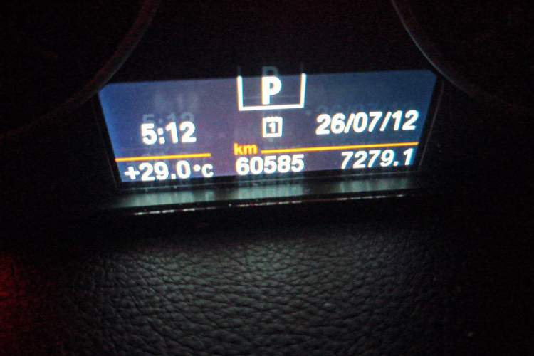 Used BMW 2 Series Active Tourer 2016 220i Luxury Design Package Odometer Close Up