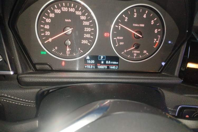 Used BMW 2 Series Active Tourer 2016 218i Sports Design Package Odometer Close Up
