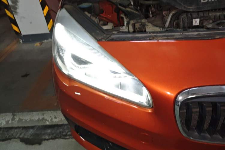 Used BMW 2 Series Active Tourer 2016 218i Sports Design Package Right Front Headlight