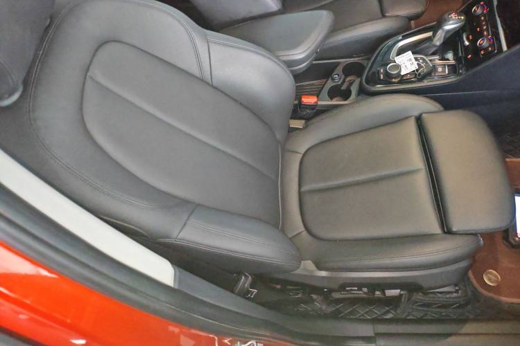Used BMW 2 Series Active Tourer 2016 220i Luxury Edition Right Front Seat