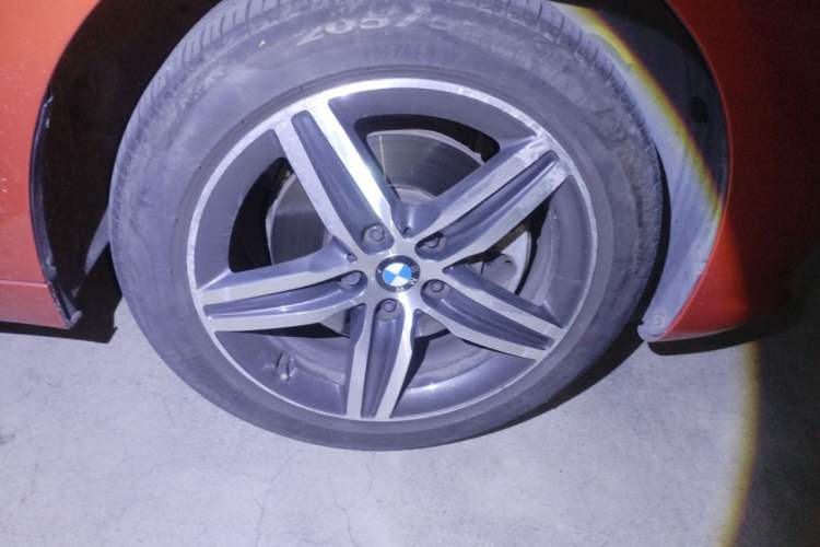 Used BMW 2 Series Active Tourer 2016 218i Sports Design Package Right Front Wheel Hub