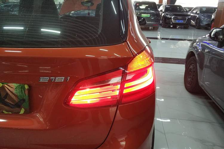 Used BMW 2 Series Active Tourer 2016 218i Sports Design Package Right Rear Taillight