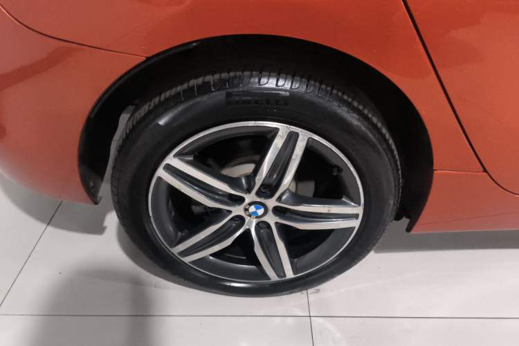 Used BMW 2 Series Active Tourer 2016 218i Sports Design Package Right Rear Wheel Hub
