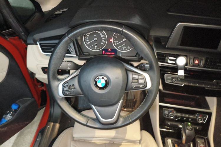Used BMW 2 Series Active Tourer 2016 220i Luxury Design Package Steering Wheel