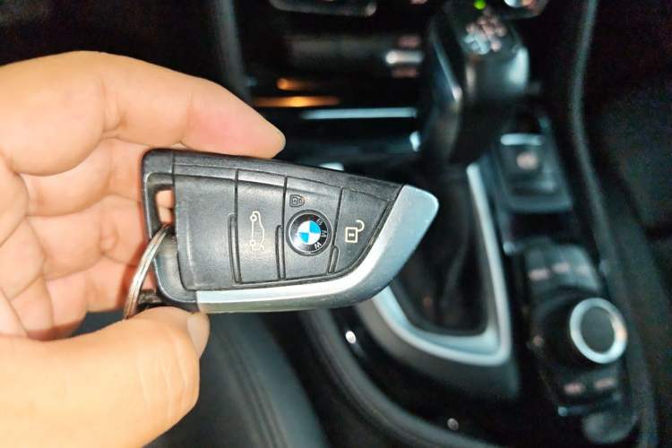 Used BMW 2 Series Active Tourer 2016 218i Sports Design Package Vehicle Key