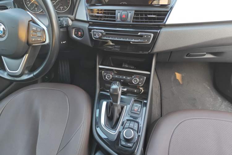 Used BMW 2 Series Active Tourer 2016 218i Leading Model Gear Lever