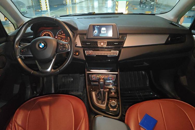 Used BMW 2 Series Active Tourer 2016 218i Fashion Model Center Console