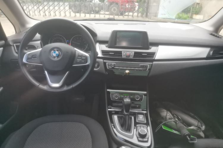 Used BMW 2 Series Active Tourer 2016 218i Fashion Model Center Console
