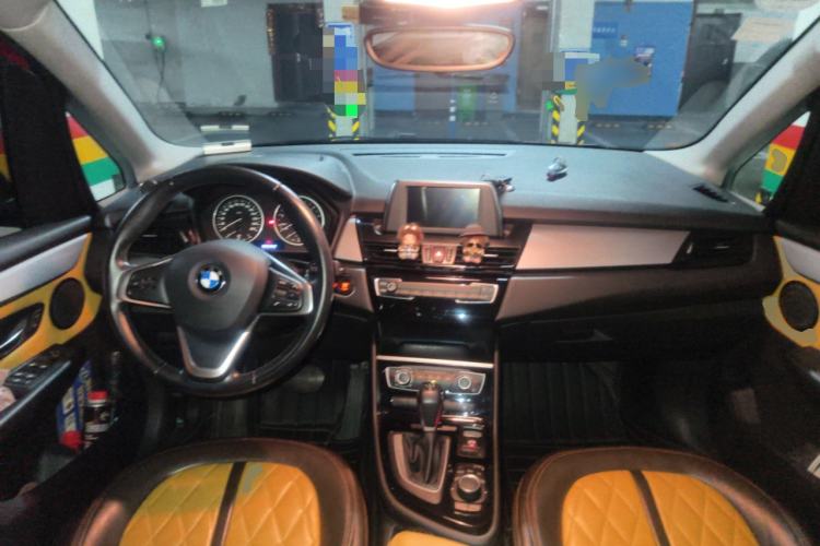 Used BMW 2 Series Active Tourer 2016 218i Fashion Model Center Console