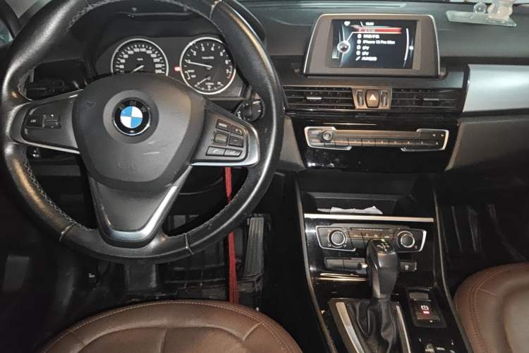 Used BMW 2 Series Active Tourer 2016 218i Fashion Model Center Console